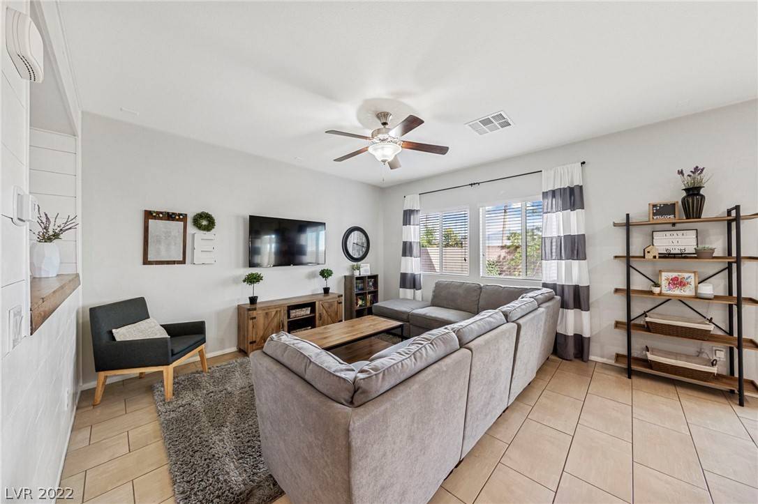 Las Vegas, NV 89149,7900 Eastern Elk ST