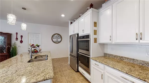 North Las Vegas, NV 89081,5434 Blinding Lights ST