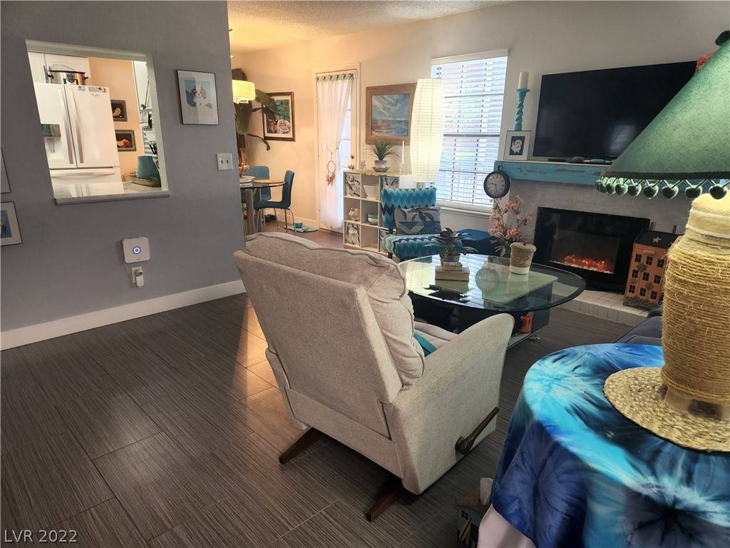 Las Vegas, NV 89103,5576 W Rochelle AVE #38A