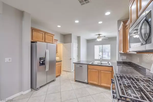 North Las Vegas, NV 89084,4108 Gliding Gulls AVE