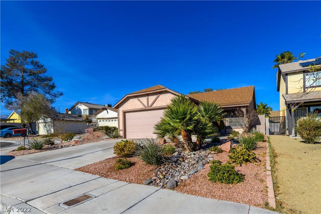 7216 Bronze CIR, Las Vegas, NV 89128