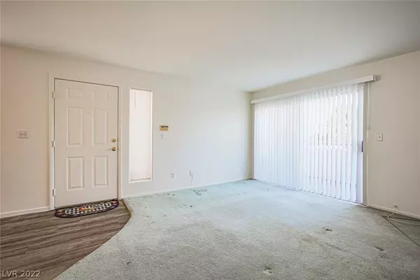 Las Vegas, NV 89120,3065 Casey DR #204