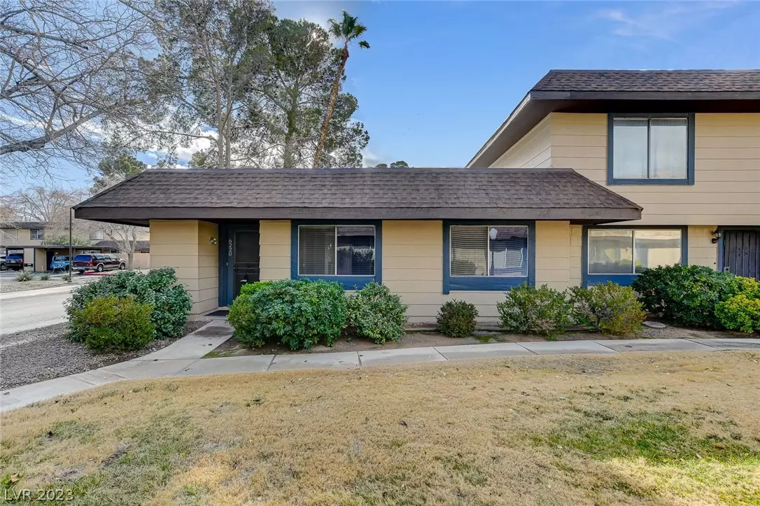Las Vegas, NV 89103,6220 Meadowgrass LN