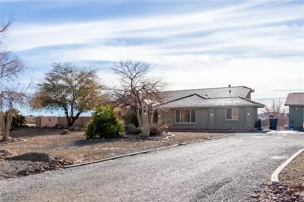 Pahrump, NV 89048,2371 Idlewild ST