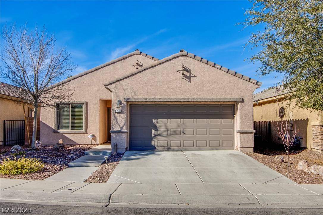 6733 Curlews CT, North Las Vegas, NV 89084