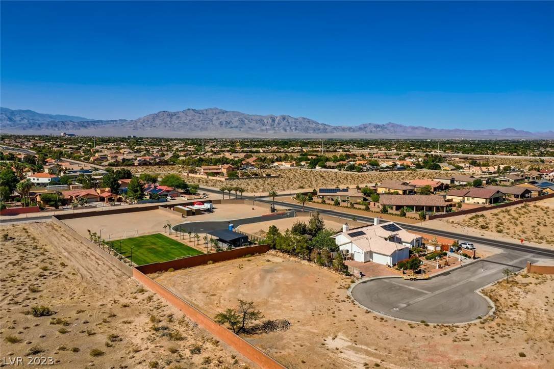 Las Vegas, NV 89129,4335 N Fort Apache RD