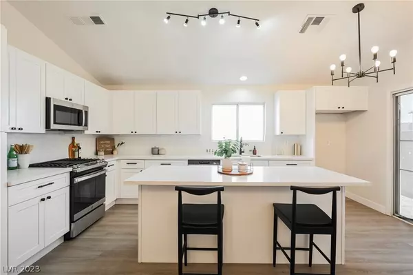 Henderson, NV 89015,375 Virginia Lake AVE