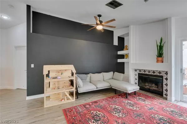 Las Vegas, NV 89123,8384 Yamhill ST