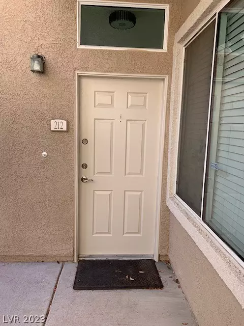 Henderson, NV 89052,2305 W Horizon Ridge Pkwy #212
