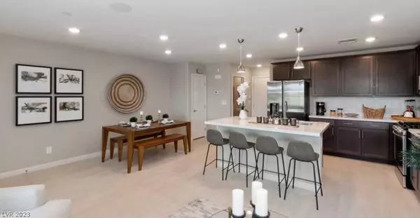 Henderson, NV 89011,811 Watford PL