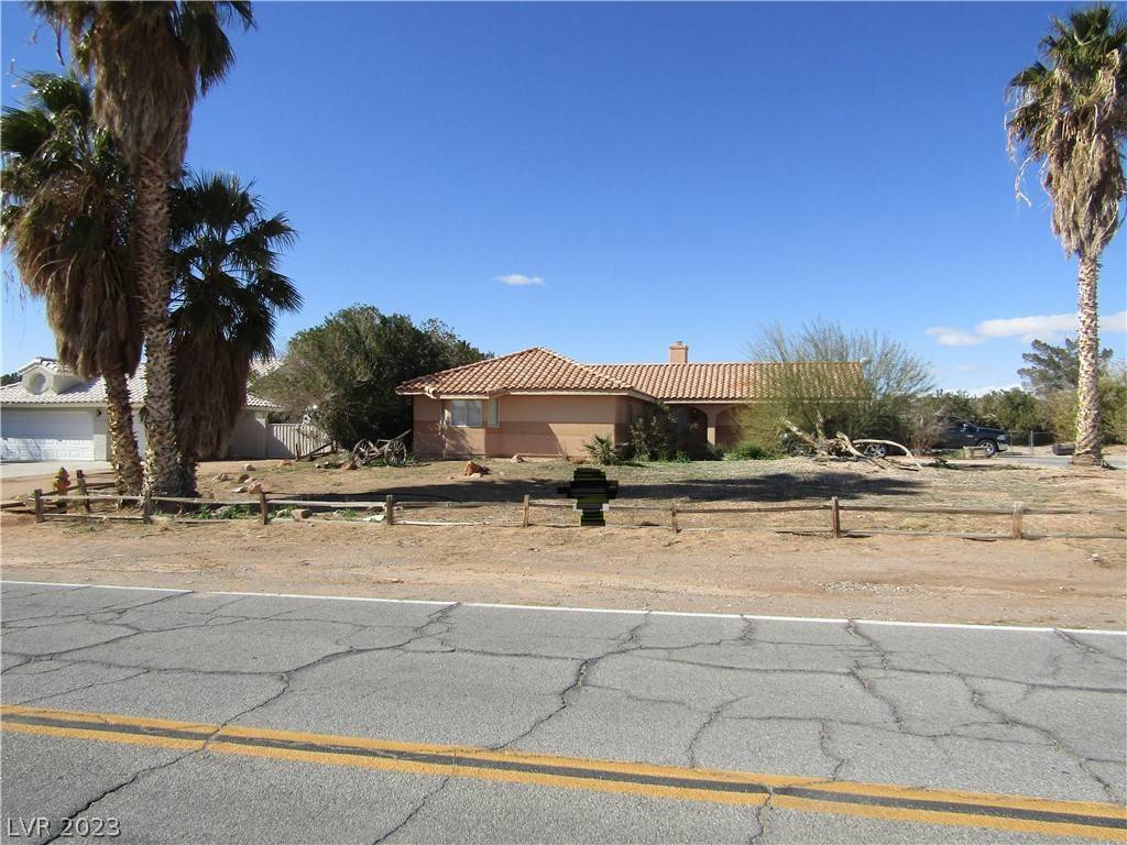 3135 Heyer ST, Logandale, NV 89021