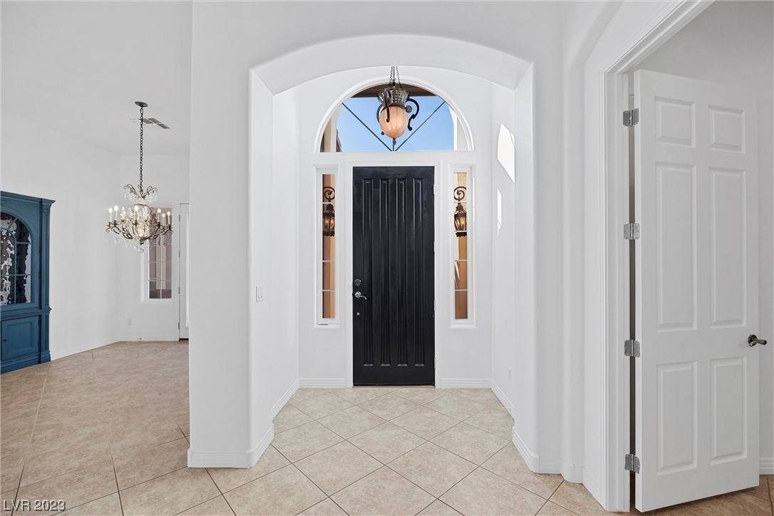 Henderson, NV 89011,9 Caminito Amore