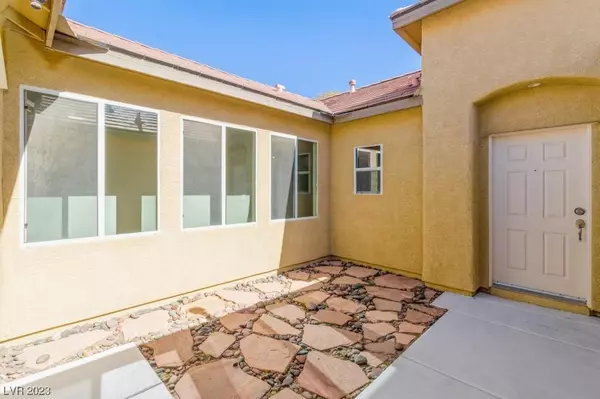Las Vegas, NV 89148,5138 Walbrook LN