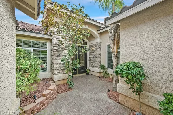 Las Vegas, NV 89183,10144 Neville CT