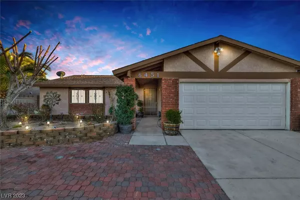 Las Vegas, NV 89103,6451 Hummingbird LN