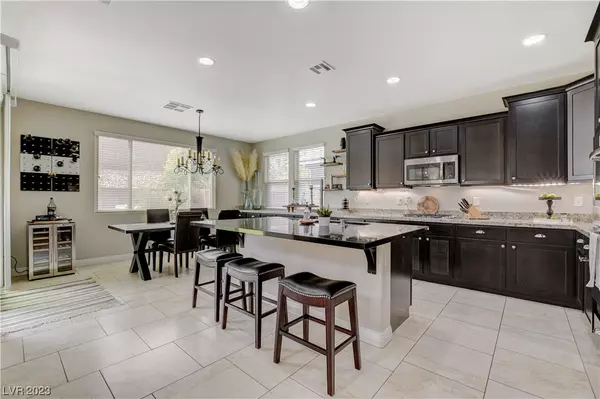 5699 Mesa Mountain DR, Las Vegas, NV 89135