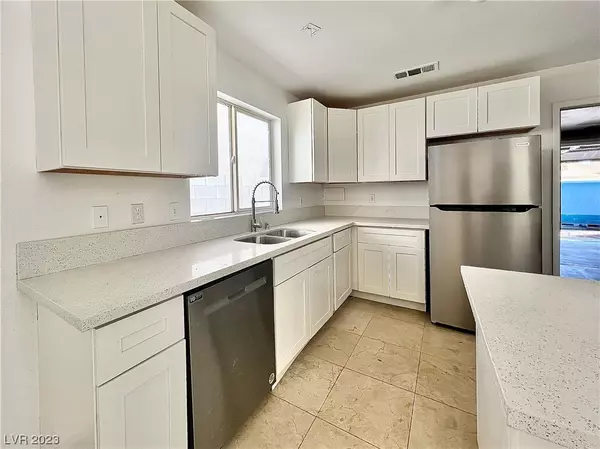 Las Vegas, NV 89115,4204 Riker AVE