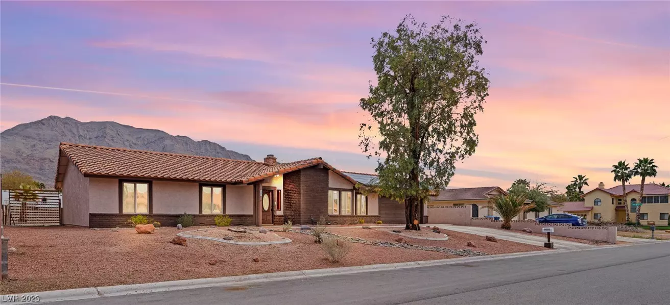 1270 Los Meadows DR, Las Vegas, NV 89110