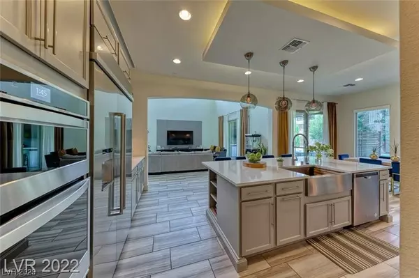 2134 Alto Vista DR, Henderson, NV 89052