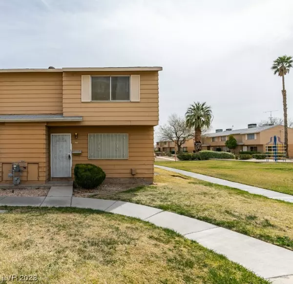 581 Seashell LN, Las Vegas, NV 89110