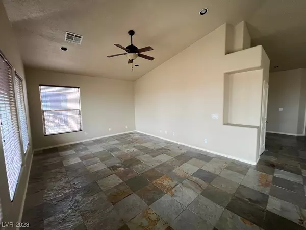 Mesquite, NV 89027,690 Arguello CIR