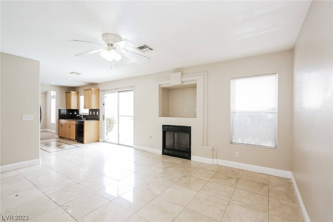 Las Vegas, NV 89129,7956 McDowell DR