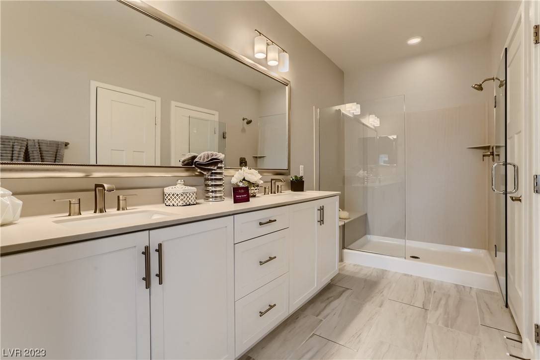 Henderson, NV 89011,62 Cadence Crest AVE