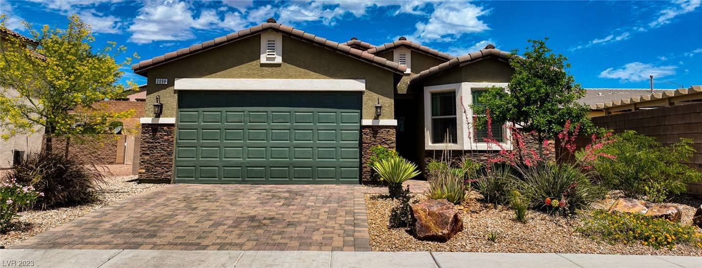 2098 Port Royal DR, Laughlin, NV 89029