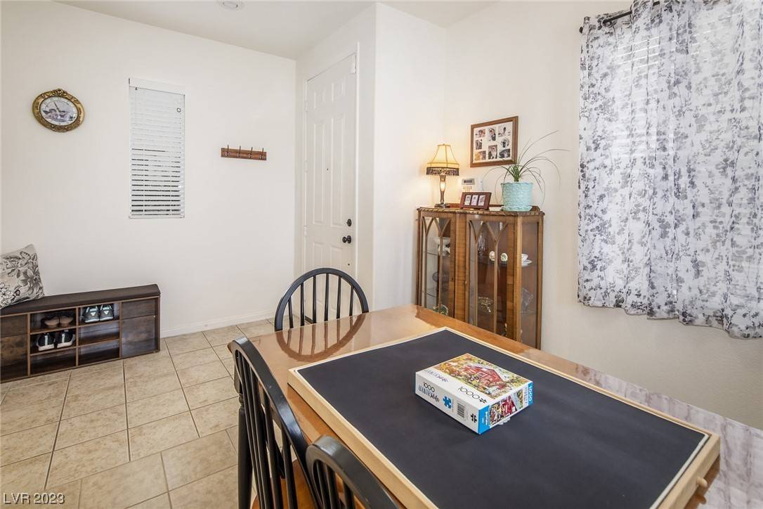 Las Vegas, NV 89122,6248 Sunset Spring AVE