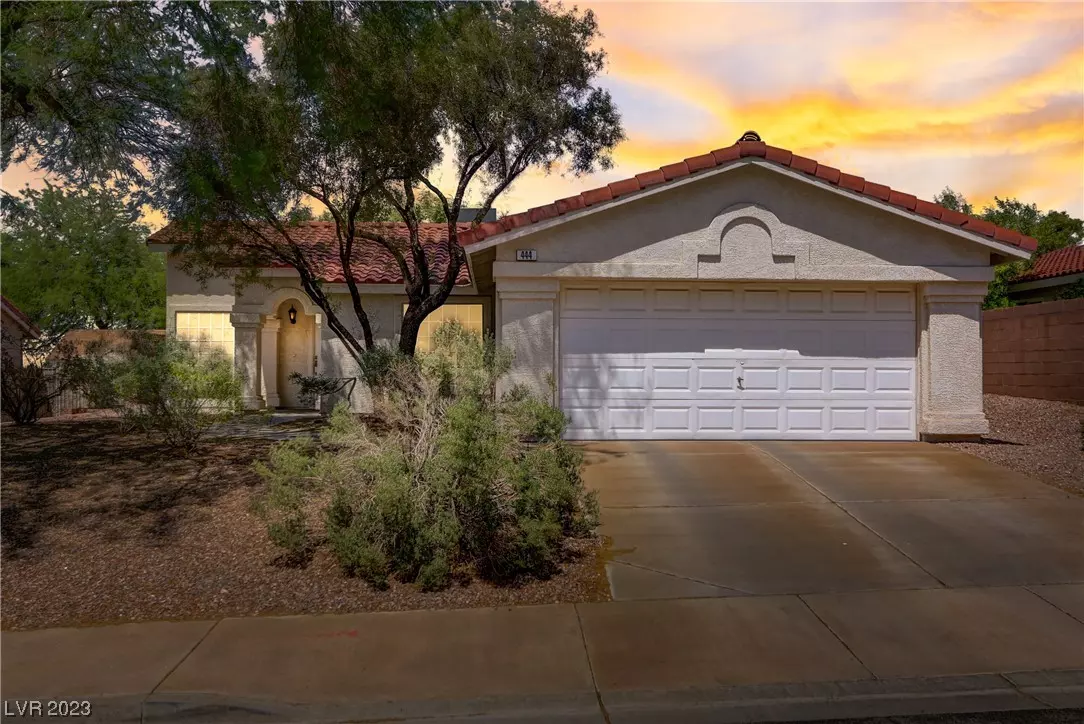 Henderson, NV 89012,444 Palegold ST