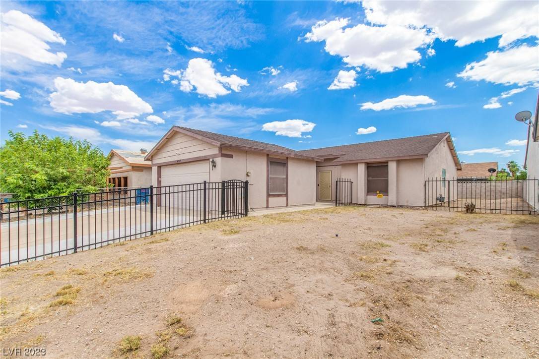 Las Vegas, NV 89110,4517 Queen Angel CT