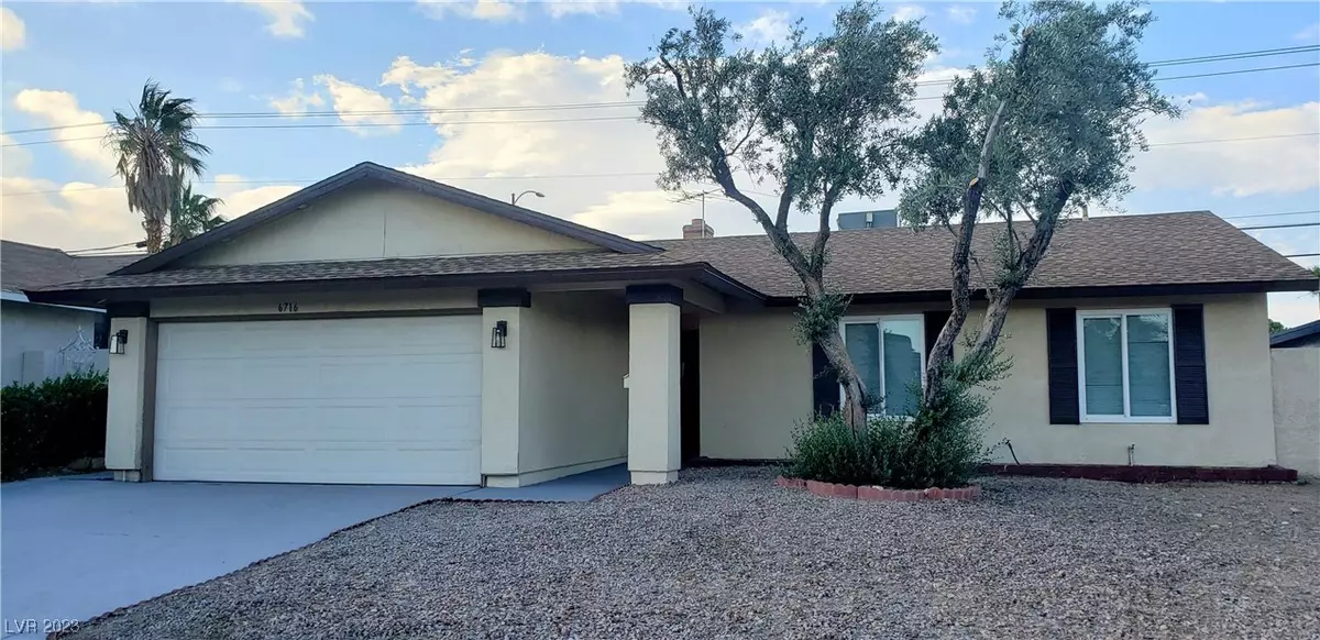 Las Vegas, NV 89103,6716 Larchwood LN
