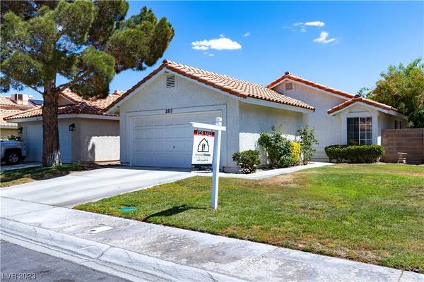 2813 Painted Rose LN, Henderson, NV 89074