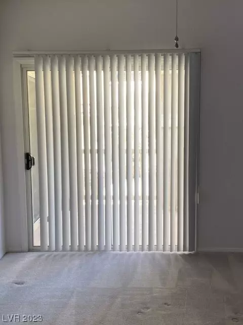 North Las Vegas, NV 89031,5855 Valley DR #2153