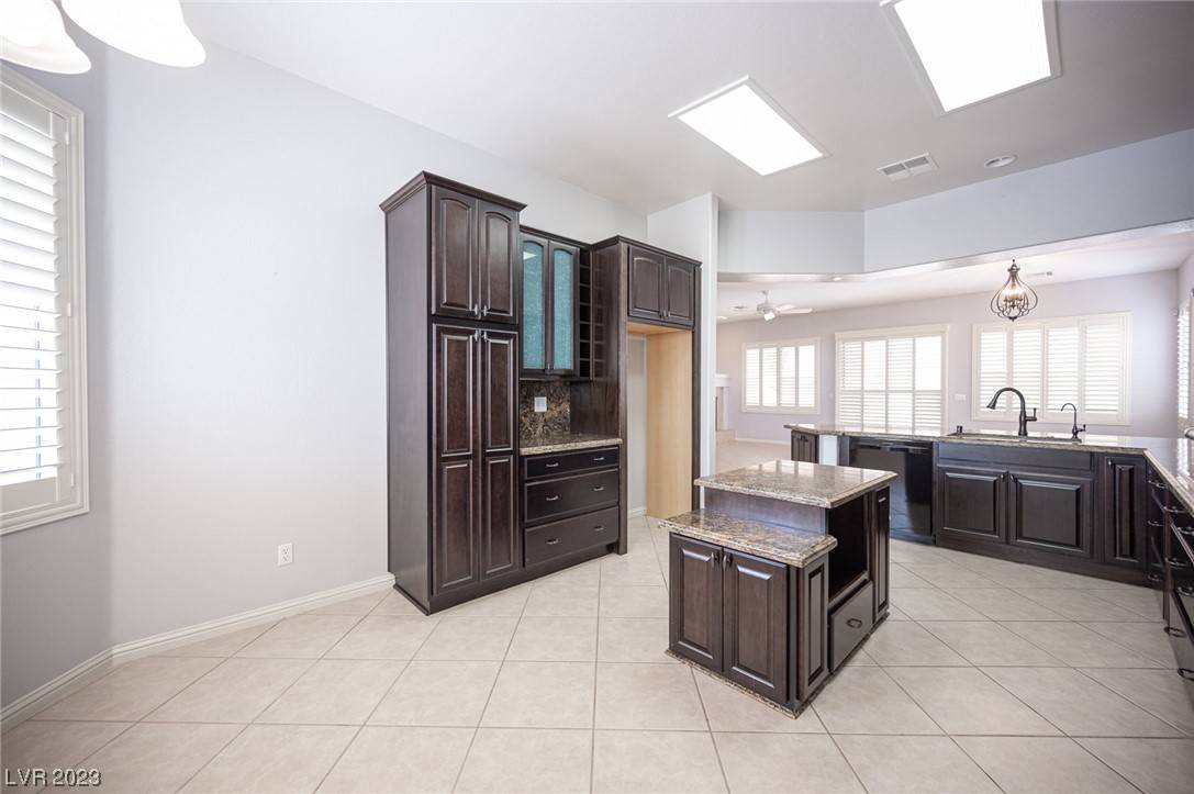 Las Vegas, NV 89134,2325 Hot Oak Ridge ST