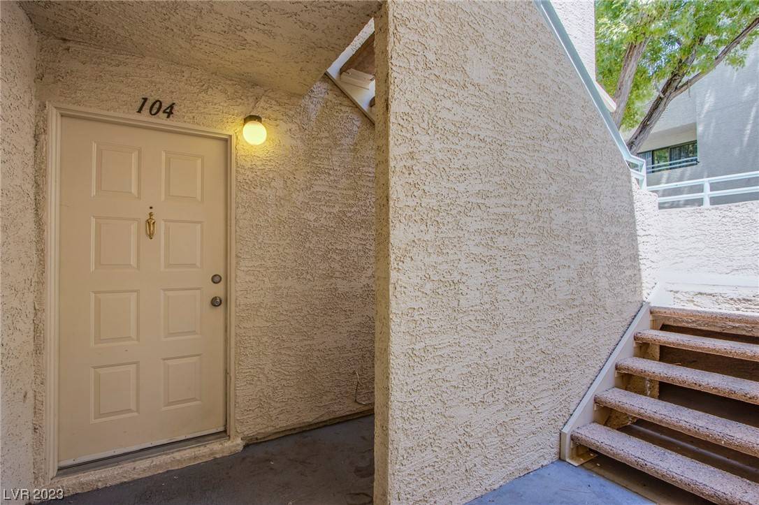 870 N Sloan LN #104, Las Vegas, NV 89110