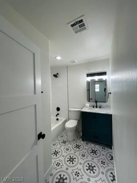 Las Vegas, NV 89102,3213 Mason AVE