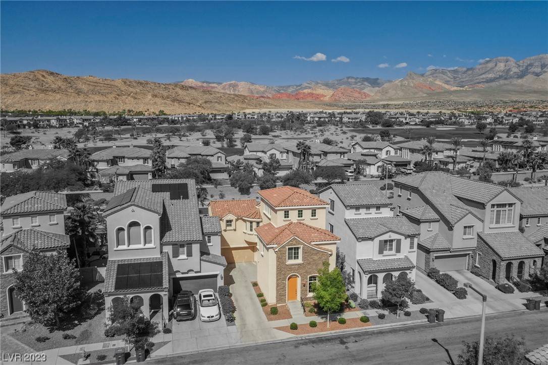 2017 Hollywell ST, Las Vegas, NV 89135