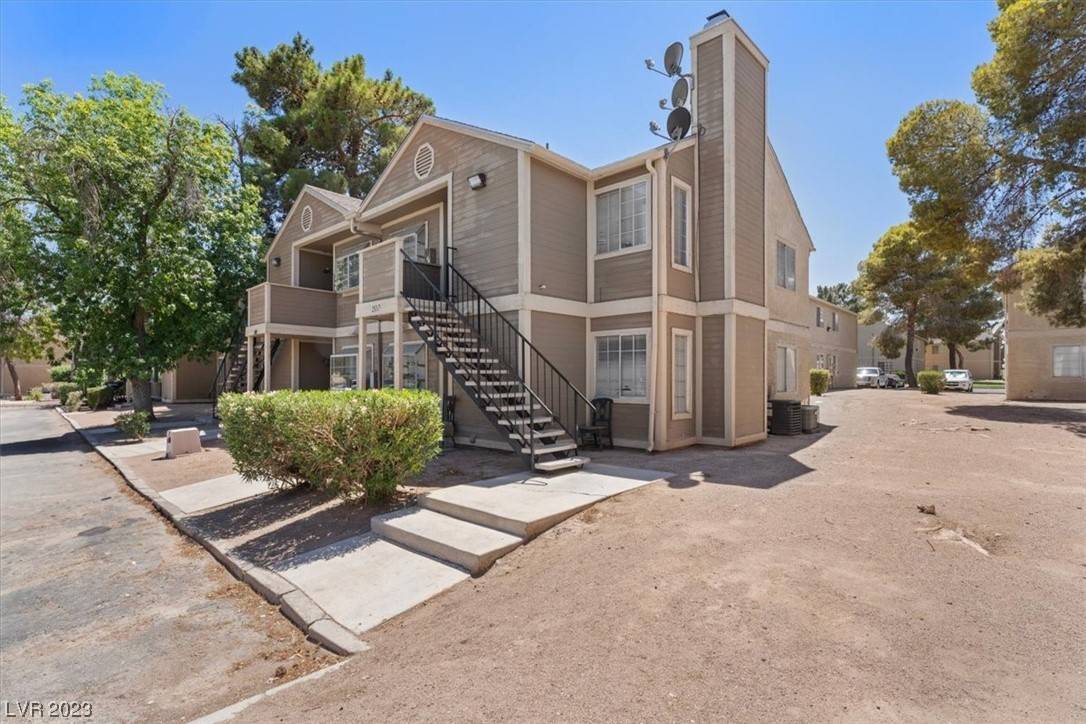 Las Vegas, NV 89121,2697 Aarondavid DR
