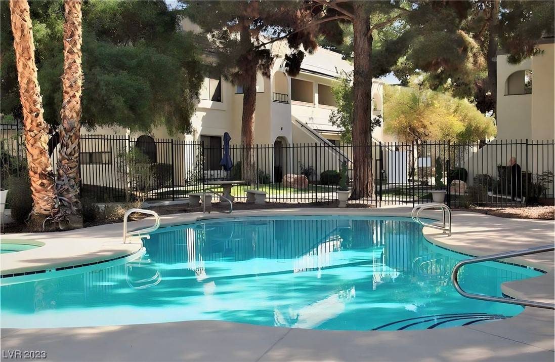1404 Santa Margarita ST #F, Las Vegas, NV 89146