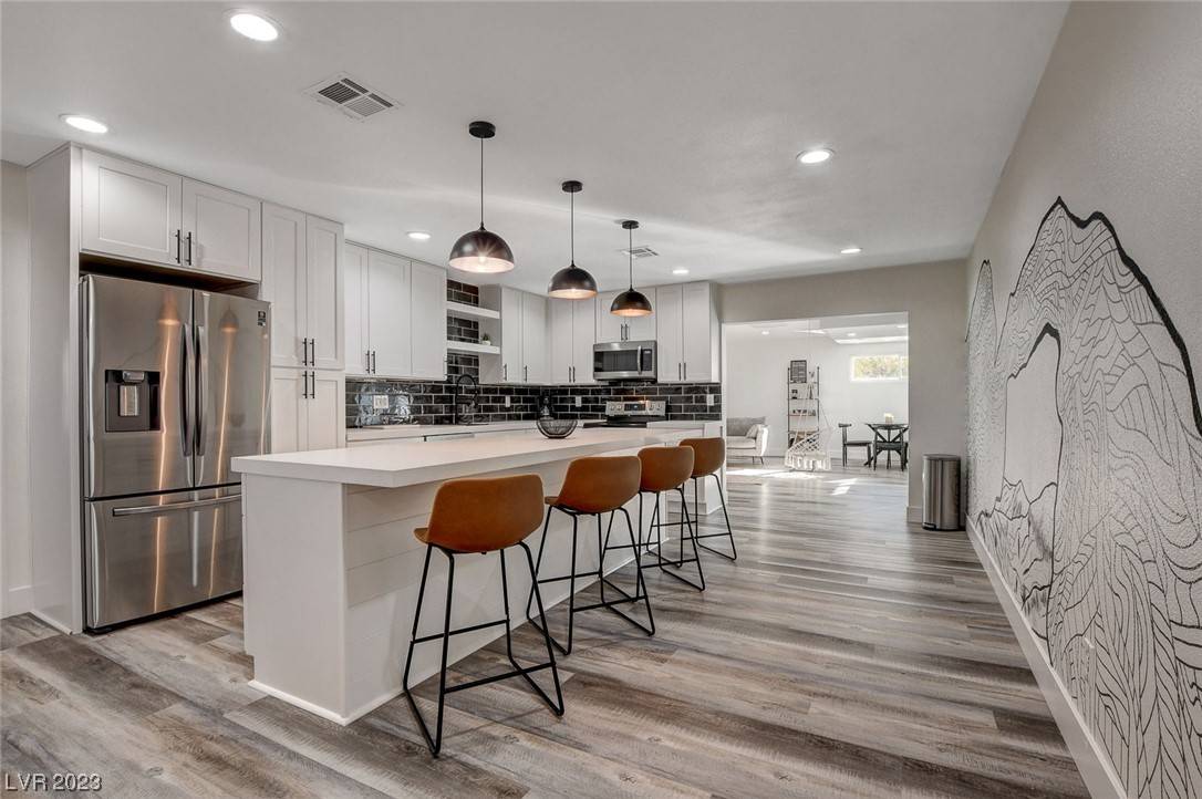 Las Vegas, NV 89107,5009 Harmony AVE