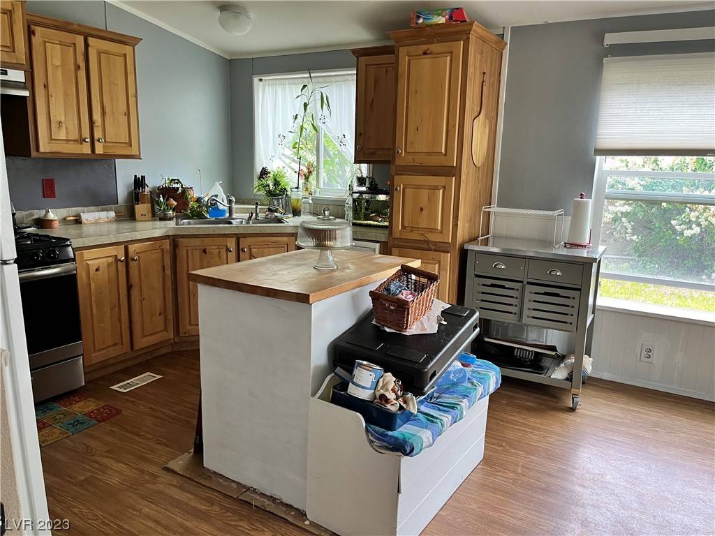 Ely, NV 89318,59 N 3rd ST