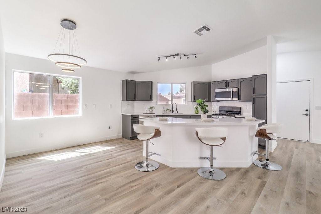 5164 Jewel Canyon DR, Las Vegas, NV 89122