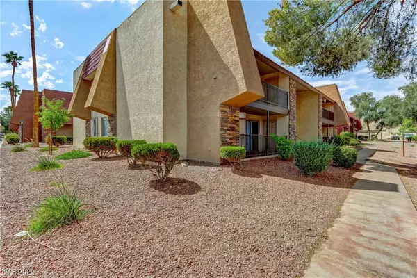 Las Vegas, NV 89103,5170 River Glen DR #244