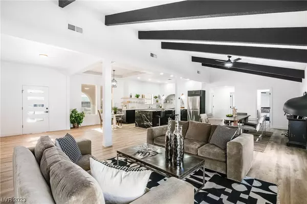 Las Vegas, NV 89183,75 E Levi AVE