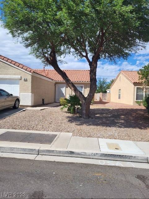 893 Adobe Flat DR, Henderson, NV 89011