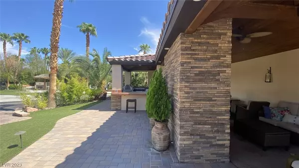 Las Vegas, NV 89139,8175 ARVILLE ST #375