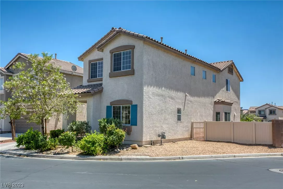 Las Vegas, NV 89122,5635 Low Stakes CT