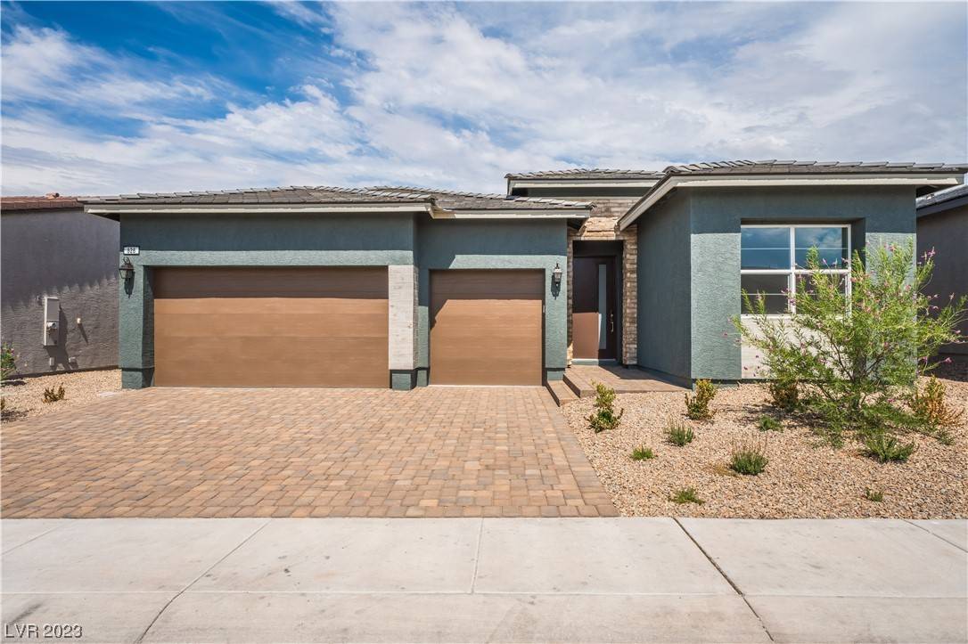 Henderson, NV 89011,828 Stepney PL