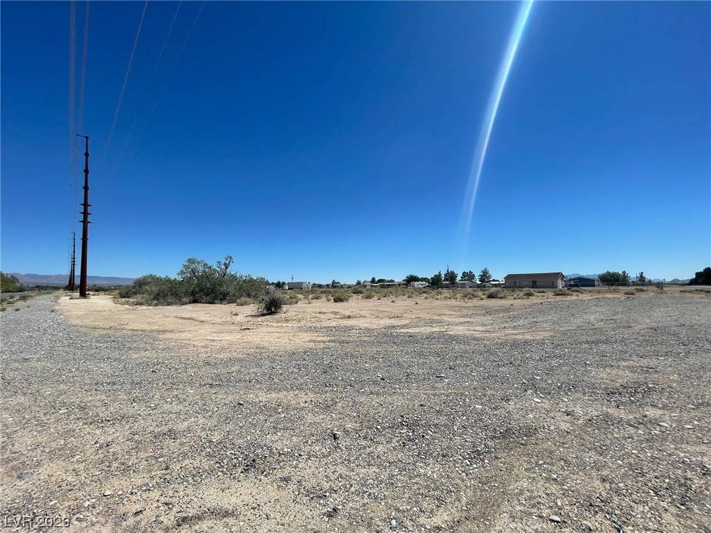Pahrump, NV 89048,1021 Thousandaire BLVD #3